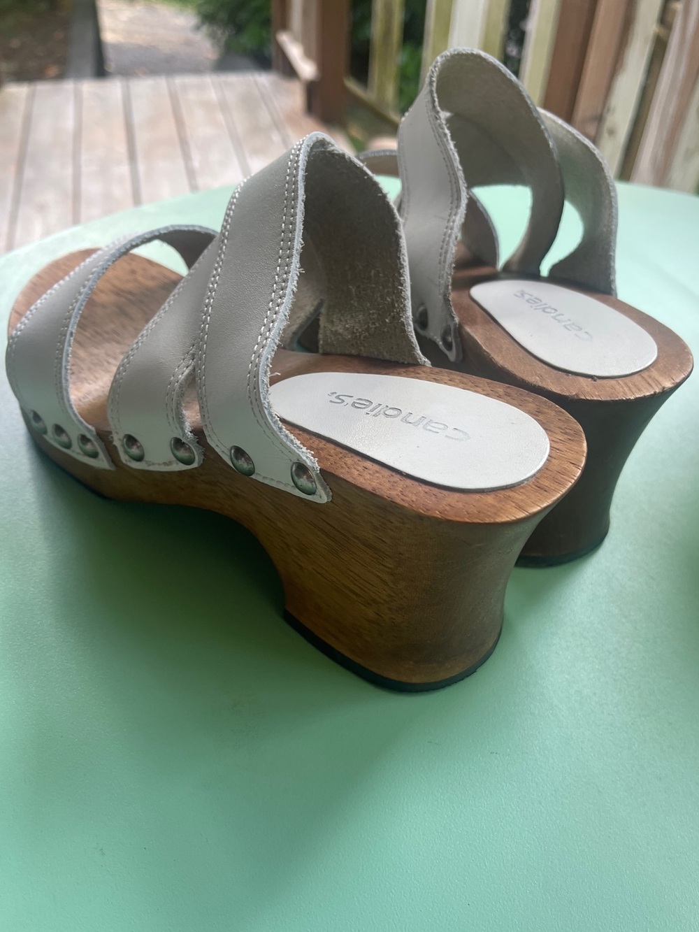 Vintage Candie’s wood wedge sandals size 7 white shoes heels